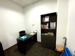 Highland Centre (D19), Office #452192661